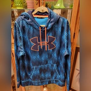 UnderArmour Graphic Hoodie, Size L, like new.